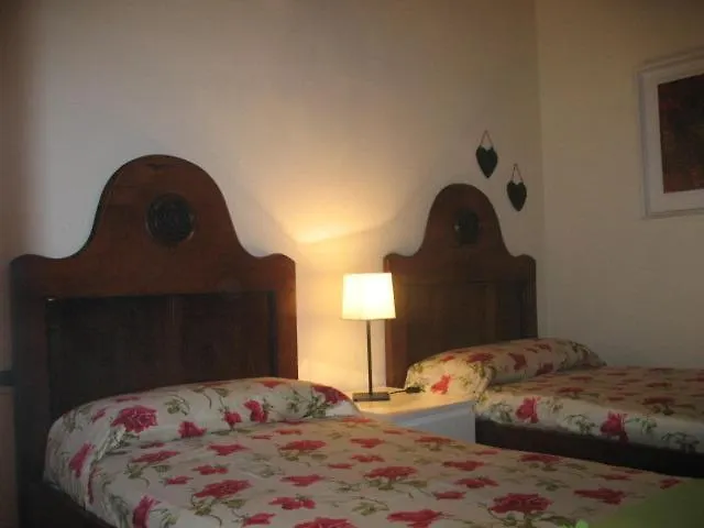 Apartment B&B A Casa Di Andrea Mantova